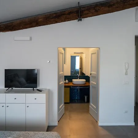 Апартаменты Monolocale Le Rondini Centralissimo Пезаро